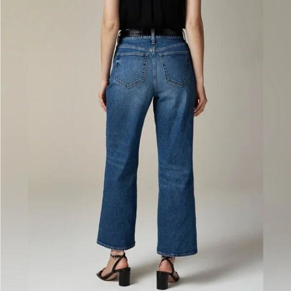 J. CREW Curvy Slim Wide Jeans in 1996 Semi-Stretch Medium Wash Sz 32T {3K1} - Picture 2 of 7